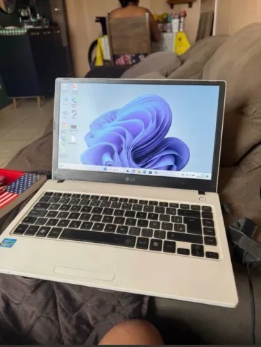 Notebook i3 Novo