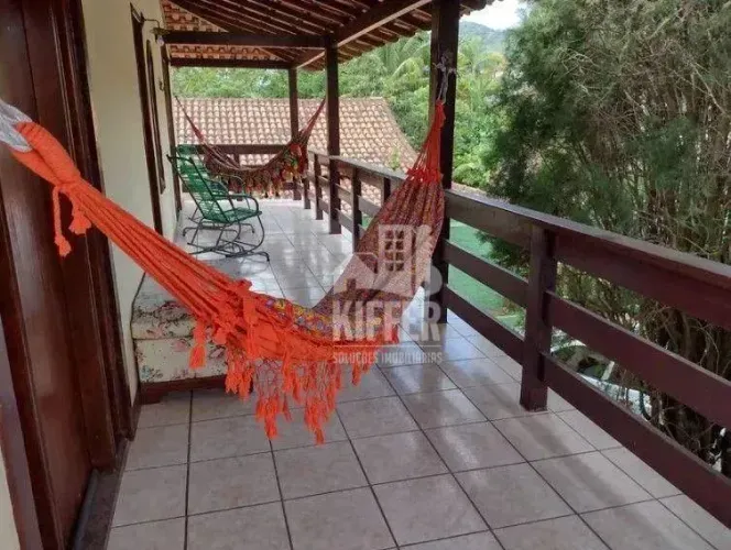 Casa com 5 dormitórios à venda, 200 m² por R$ 590.000,00 - Maravista - Niterói/RJ