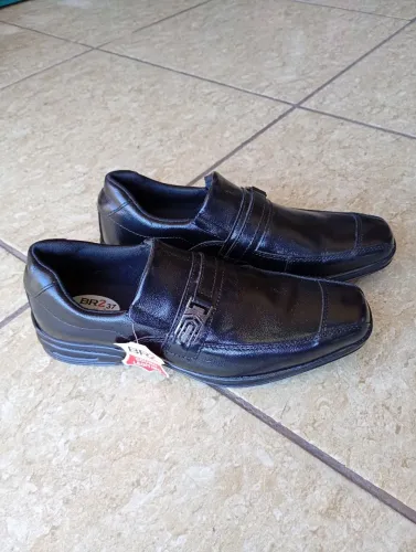 Sapato social 37