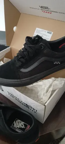 tênis Vans Skate Old Skool original, na cor Triple Black