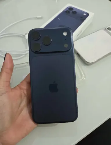 iPhone 17 pro Max 256 gb