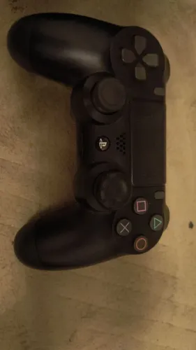 Vendo PS4 Pro