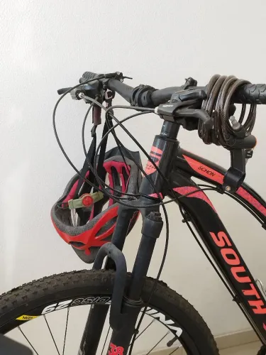 Bicicleta Aro 29 South Voltz Grupo Shimano 21 Velocidades Freio a Disco Mtb Alumínio