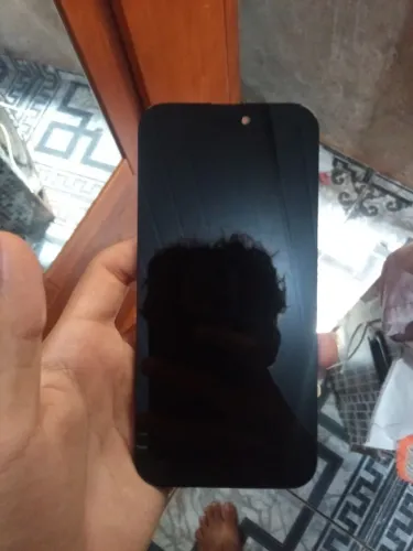 Tela de iPhone 14 pro Max! Não original em bom estado 