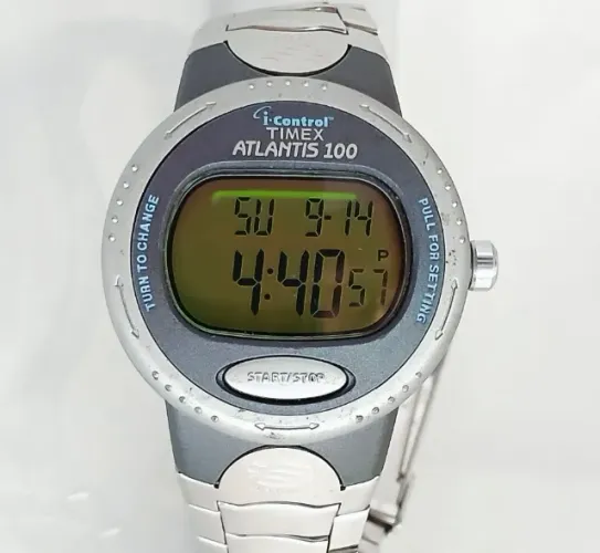 Relógio Timex Antigo Atlantis 100 i-Control - Não é Casio Seiko Citizen Orient Alba Lorus