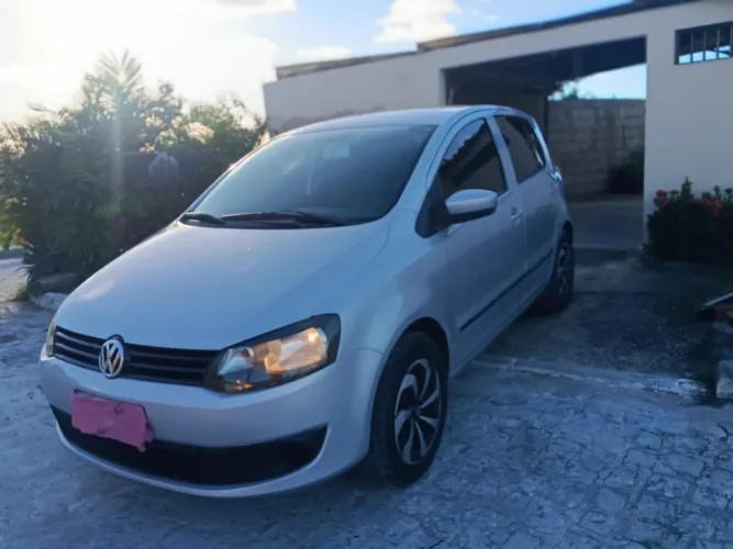 Volkswagen Fox 1.0 MI Total Flex 8V 5P 2010