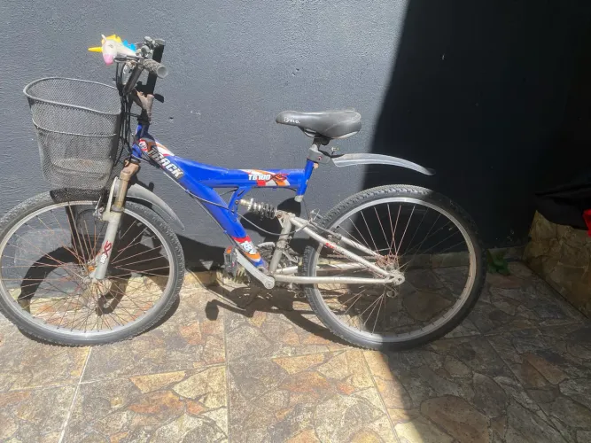 Vendo bike R$ 240,00