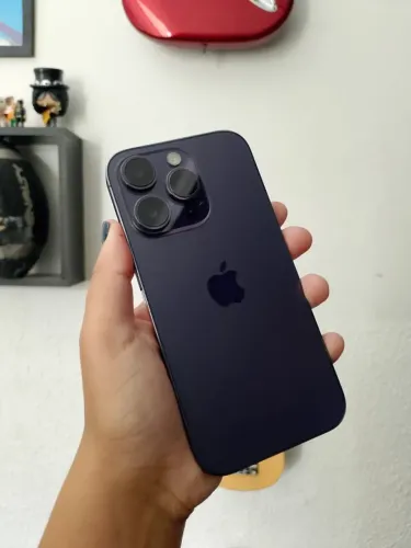 iPhone 14 Pro 256GB Roxo Profundo
