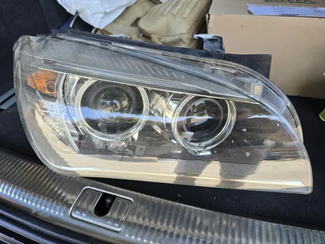 Ótica farol de carro BMw X1 (E84)