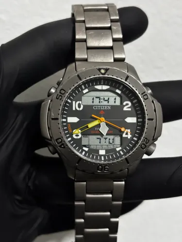 Relógio Citizen aquamount Titânio