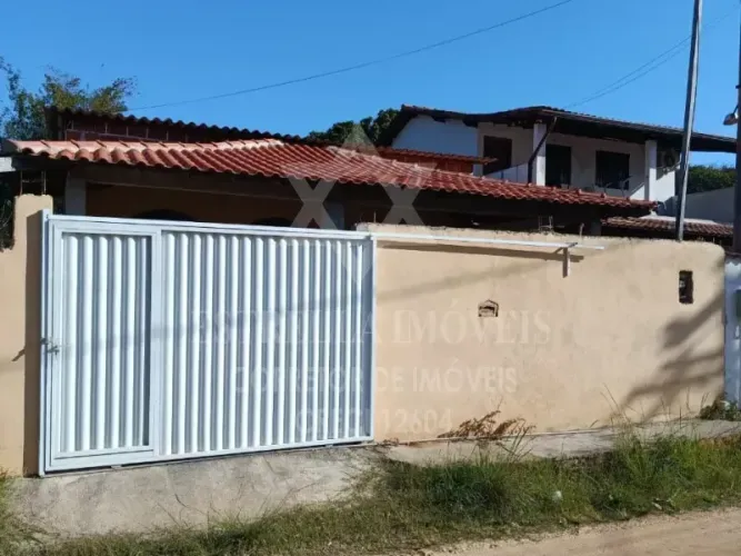 Imóvel para venda possui 225 metros quadrados com 2 quartos em Bonsucesso (Bacaxá) - Saqua