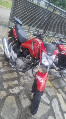 Moto 150 licenciamento esse mês.