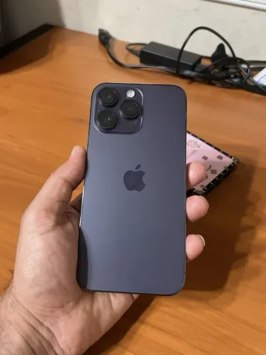 Troco por um 14 pro max e dou volta de 500