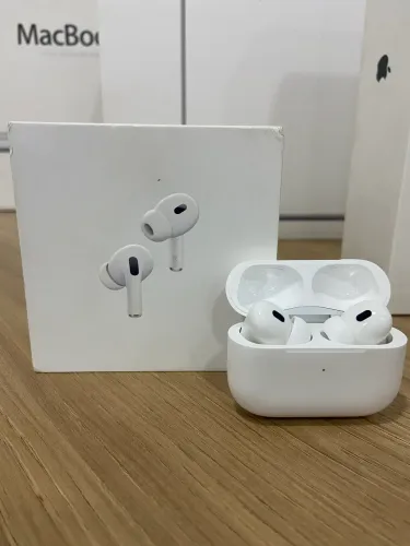 Apple AirPods Pro 2