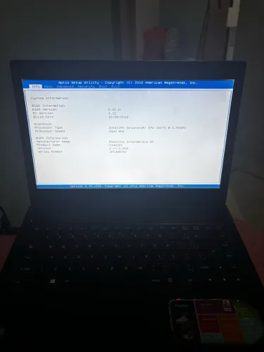 Notebook Positivo para peças