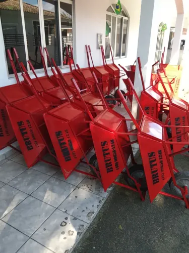 Carrinhos de mão super reforçados, todos feitos com solda, promoção