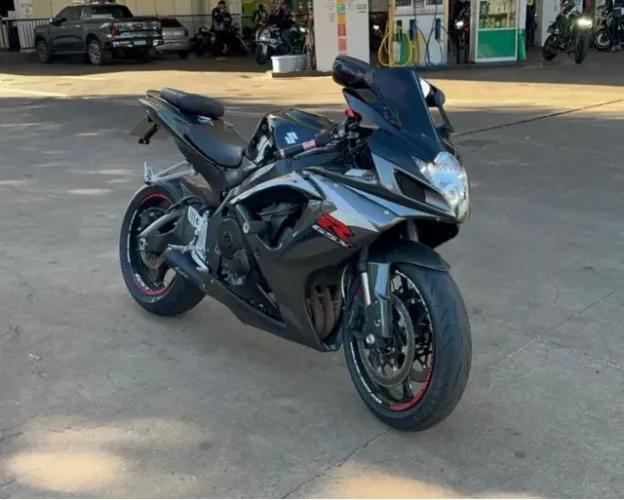Suzuki Srad 750 2008