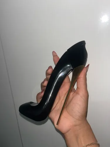 perfume carolina herrera good girl