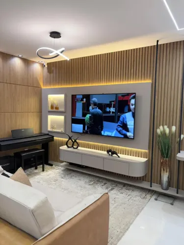 APARTAMENTO MOBILIADO PARA ALUGAR - EXCELENTE LOCALIZAÇÃO