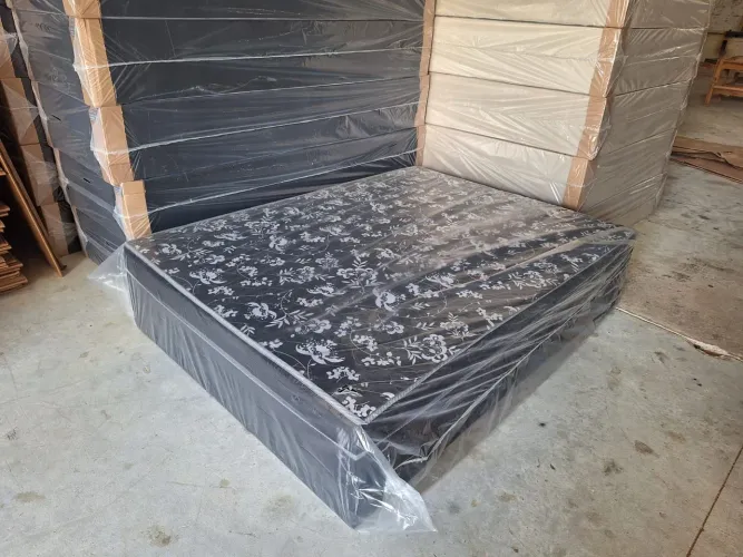 Unibox casal
