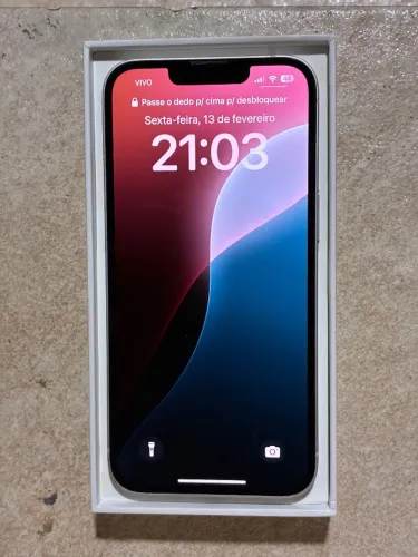iPhone 13 em ótimo estado