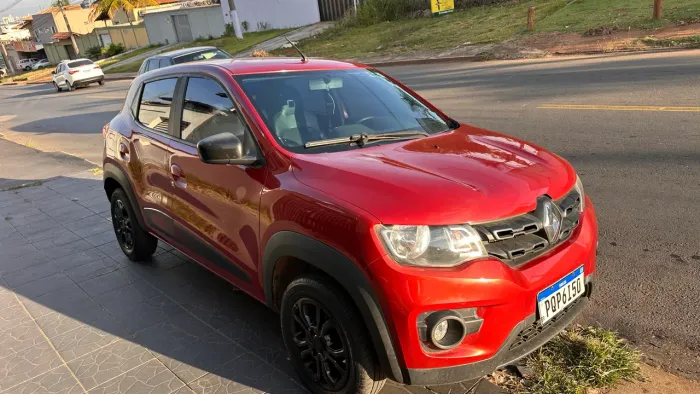 Renault Kwid Intense 1.0 Flex 12V 5P Mec. 2018