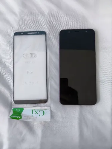 ? sansung j8 2018 ?