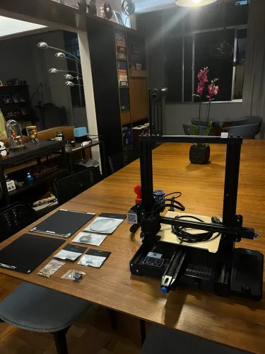 Vendo impressora 3D Ender 3 V2 