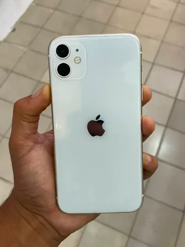 CELULAR IPHONE 11 128GB SEMI NOVO 90 DIAS DE GARANTIA