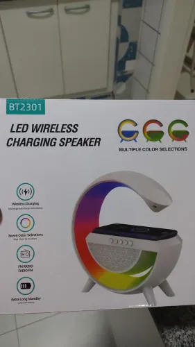Caixa de som, luminária e carregador por indução 