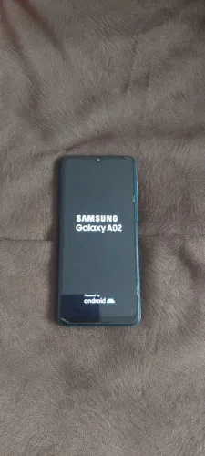 Vende celular samsung A02 com carregador 