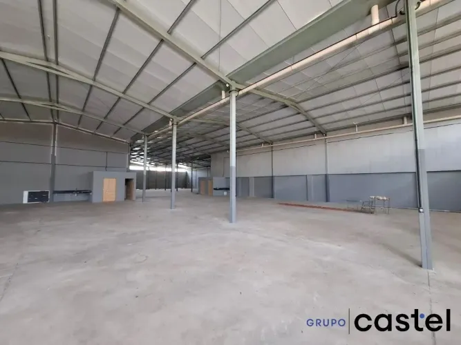 GALPÃO INDUSTRIAL COM METRAGEM TOTAL DE 1800METROS SETOR VILA MARIA