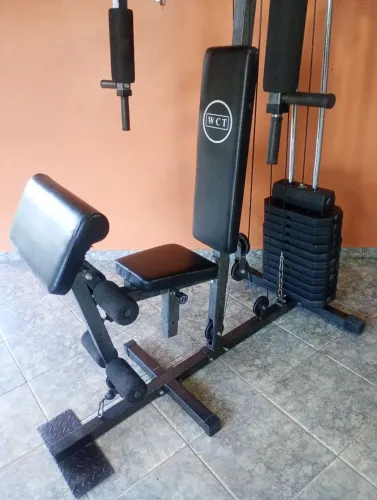 Estação de musculação 81 kgs NOVINHA 