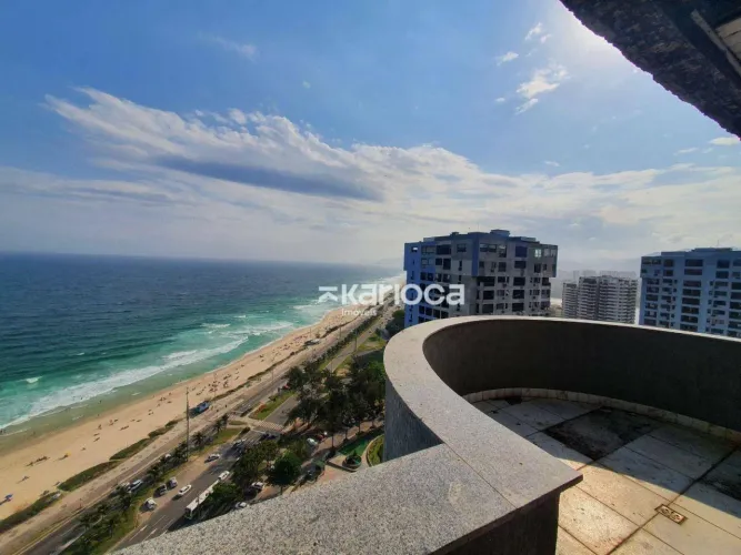 Cobertura com 1 dormitório à venda, 103 m² por R$ 1.490.000,00 - Avenida Lúcio Costa - Bar