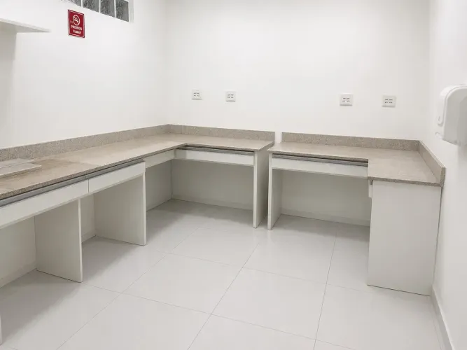 Vendo bancada planejada c tampão de pedra de granito 