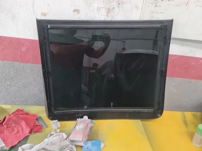 Vidro do teto solar