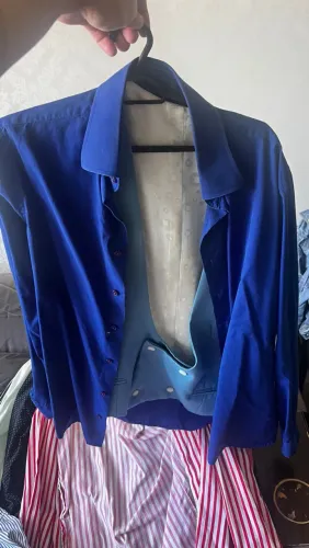 Camisa social Dudalina, 70 reais cada 