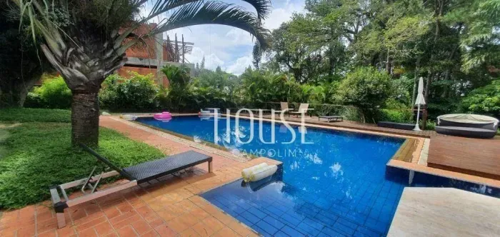 Casa em Lago Azul à venda em condomínio de alto padrão em Araçoiaba da Serra, com 807m² |