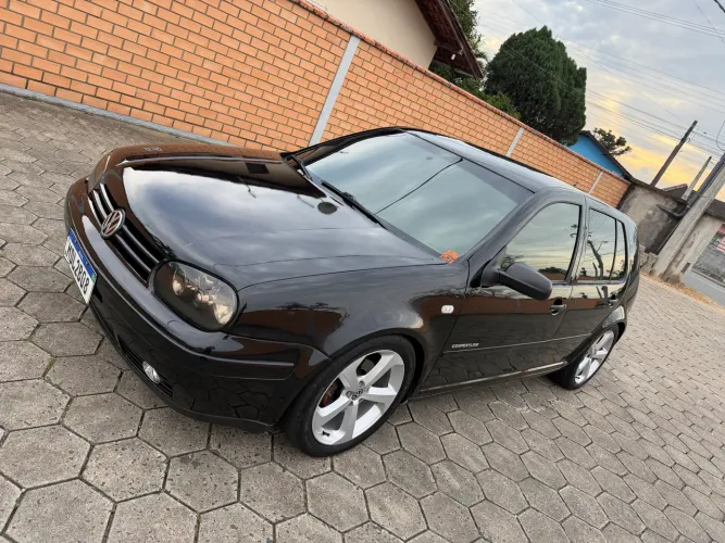 Volkswagen Golf 2.0/ 2.0 MI Flex Comfortline/ Sport 2004