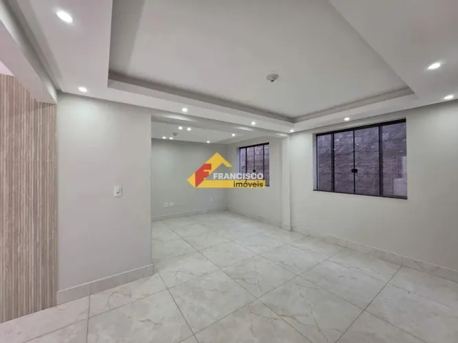 Apartamento com Área Privativa à venda, 3 quartos, 1 suíte, 1 vaga, Bom Pastor - Divinópol