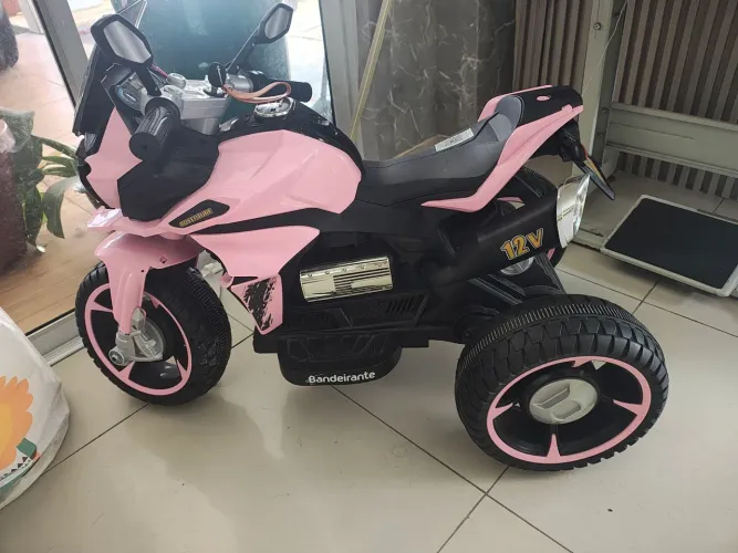 Mini Moto elétrica infantil 12v Rosa Bandeirantes Divertida