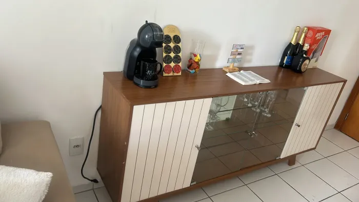 Vendo bufet em perfeito estado menos de um ano de uso