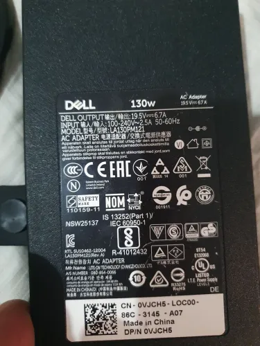 Fonte notebook Dell 19.5v 6,7 amperes 130w.