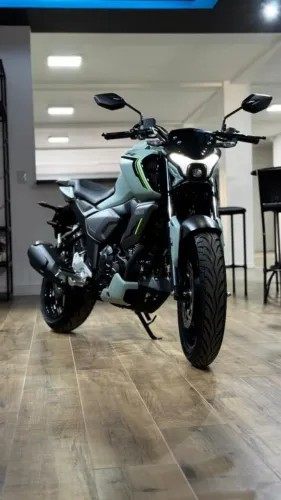FZ15 CONNECTED - MODELO 2027 !
