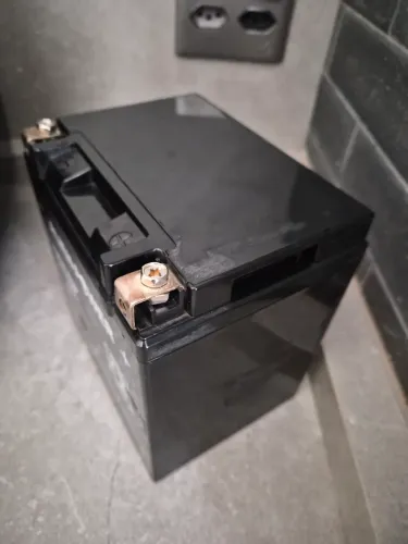 Bateria 12v 30Ah 