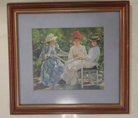 Quadro gravura com proteção em vidro na moldura de madeira