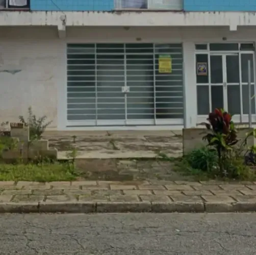 Imóvel para aluguel possui 40 M² com 1 sala em Jardim Botânico - Curitiba - PR