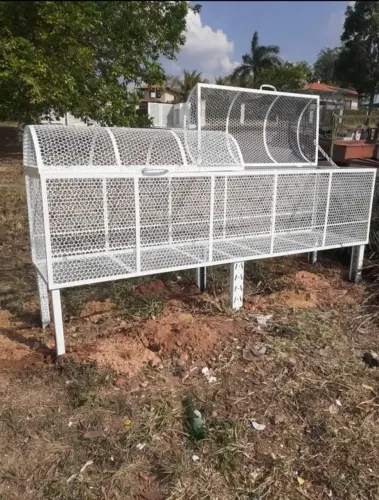 Lixeira de chapa moeda capacidade 3800lts 