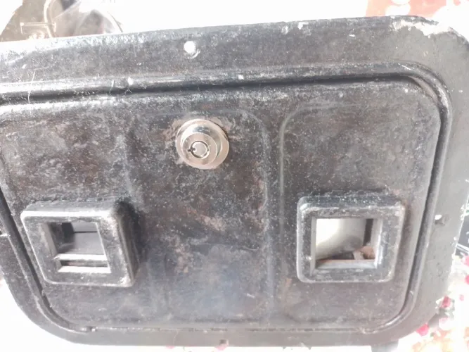 Porta com fichero p fliperama, chave e micro coin novos