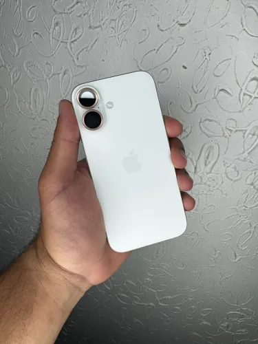 iPhone 16 128Gb
